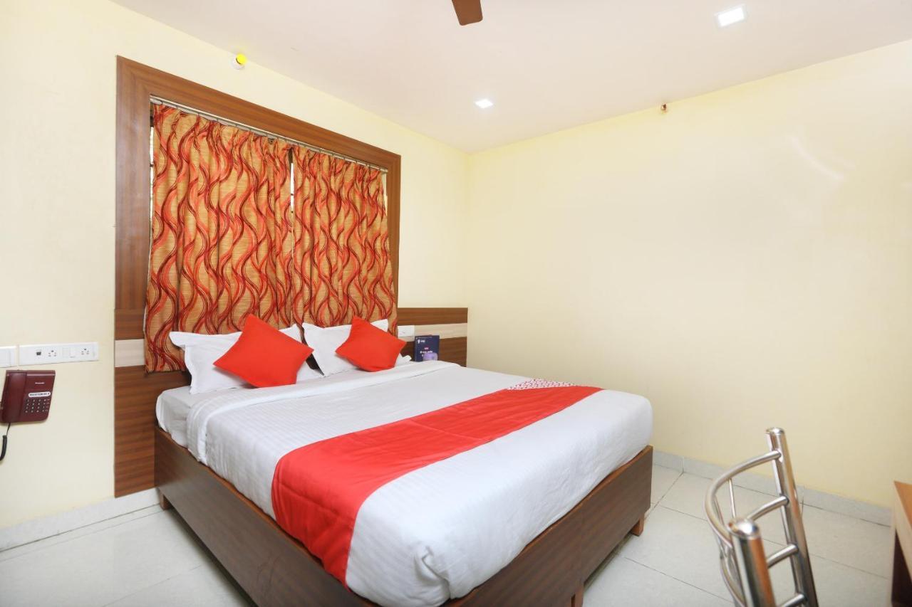 Oyo 7224 Krishna Prasad Otel Chennai Dış mekan fotoğraf