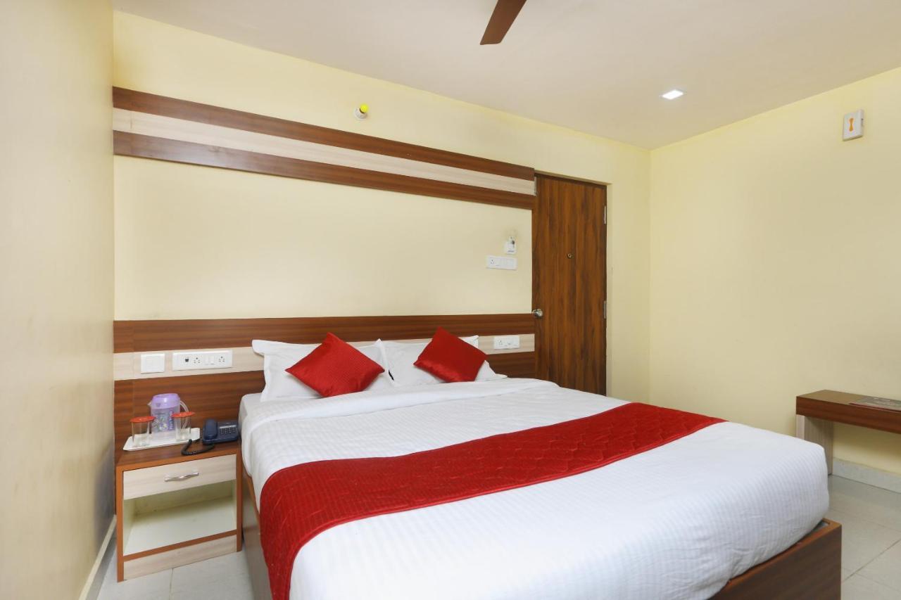 Oyo 7224 Krishna Prasad Otel Chennai Dış mekan fotoğraf